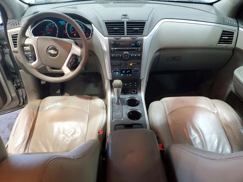 Photo 8 from auction – 2011 CHEVROLET TRAVERSE L with VIN 1GNKRJED7BJ325104