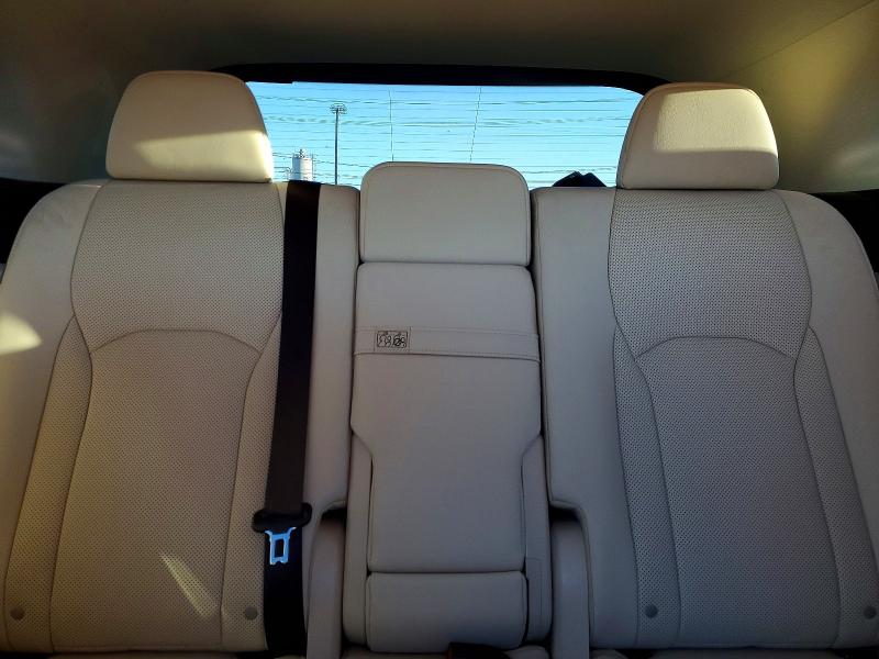 Photo 10 from auction – 2020 LEXUS RX with VIN 2T2HZMAA6LC153625
