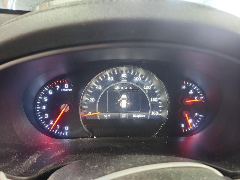 Photo 9 from auction – 2017 KIA SORENTO EX with VIN 5XYPHDA58HG203717