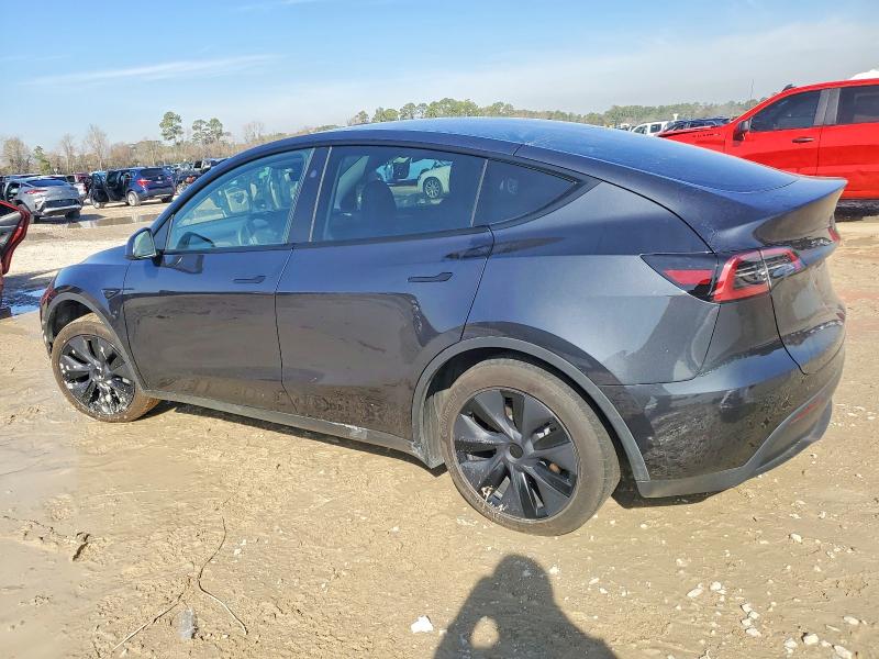 Photo 2 from auction – 2025 TESLA MODEL Y with VIN 7SAYGAEE8SF266074