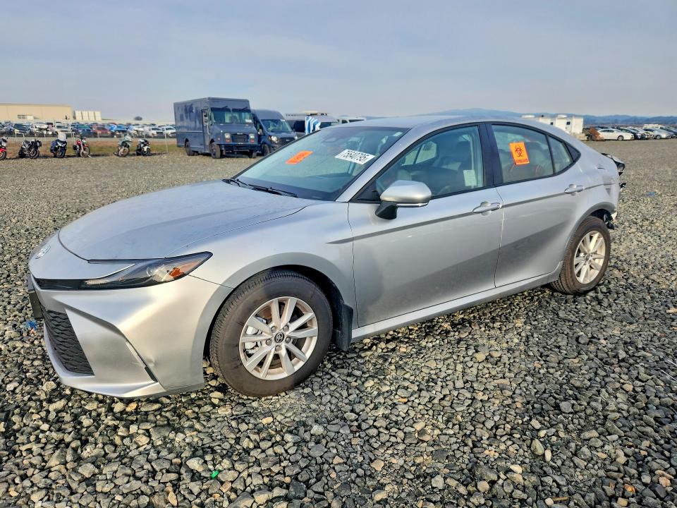 TOYOTA CAMRY 2025 with VIN 4T1DAACK2SU630837 - Photo from auction