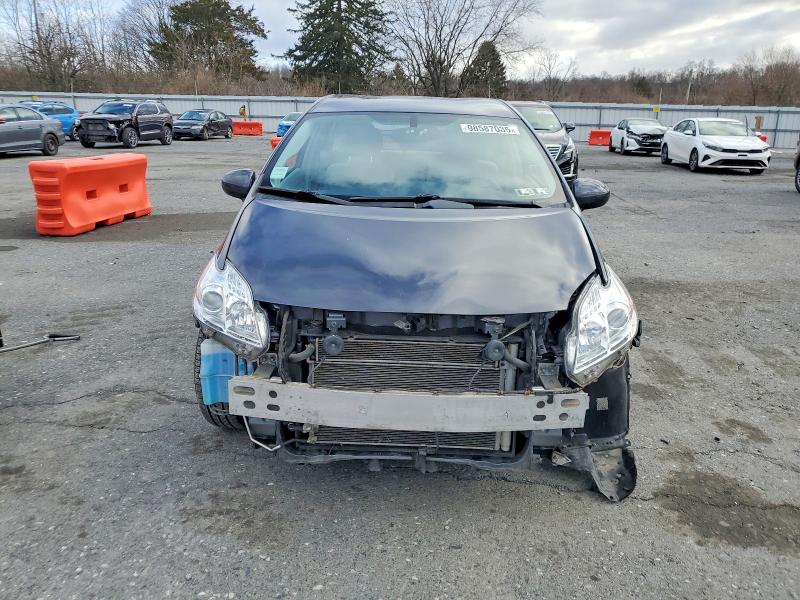 Photo 5 from auction – 2013 TOYOTA PRIUS with VIN JTDKN3DU1D5675339