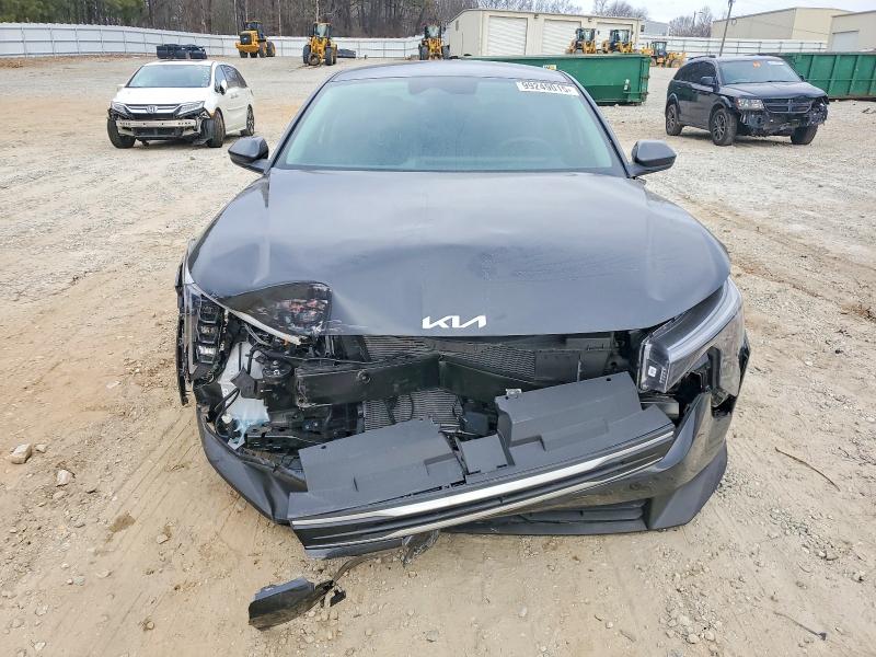 Photo 5 from auction – 2025 KIA K4 LX with VIN 3KPFT4DE0SE177396
