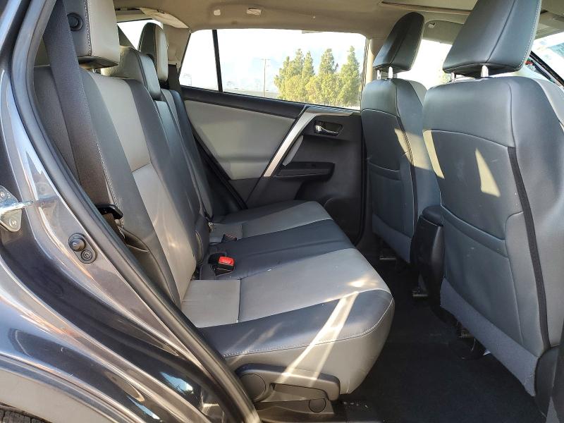 Photo 10 from auction – 2015 TOYOTA RAV4 with VIN 2T3YFREV4FW158226