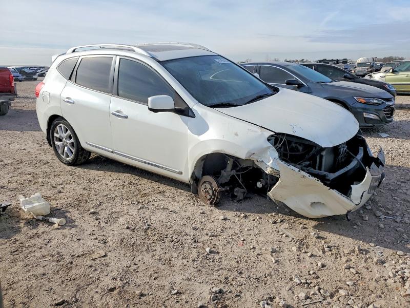 Photo 4 from auction – 2013 NISSAN ROGUE with VIN JN8AS5MT5DW014774