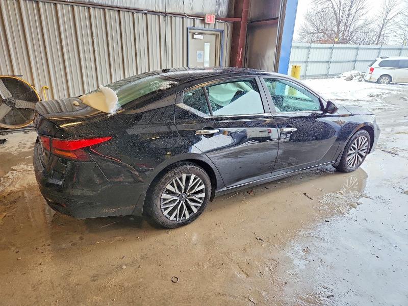 Photo 3 from auction – 2024 NISSAN ALTIMA SV with VIN 1N4BL4DV6RN320006