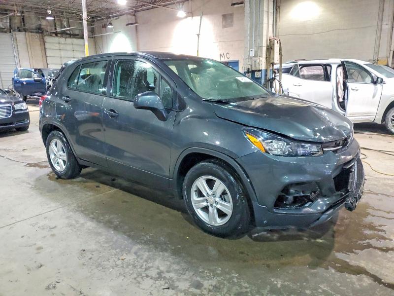 Photo 4 from auction – 2019 CHEVROLET TRAX with VIN 3GNCJKSB1KL391225