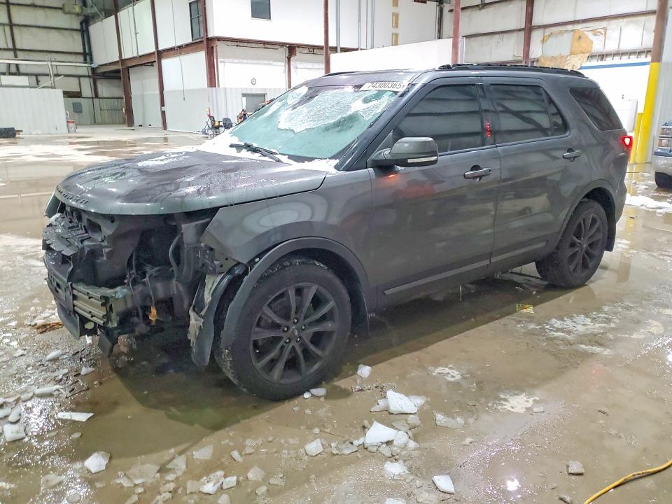 FORD EXPLORER 2018 with VIN 1FM5K8D82JGB64269 - Photo from auction