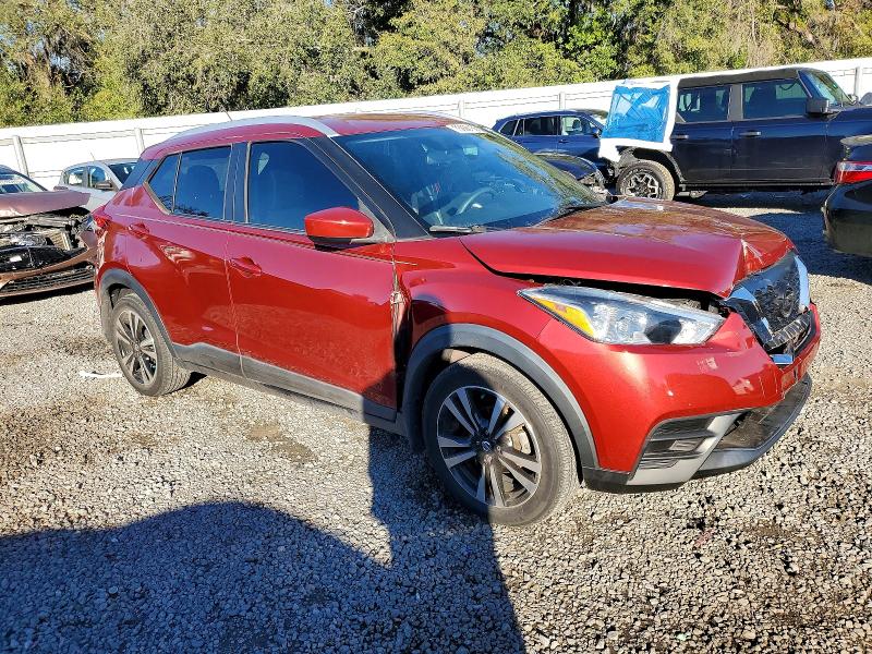 Photo 4 from auction – 2019 NISSAN KICKS with VIN 3N1CP5CU8KL516281