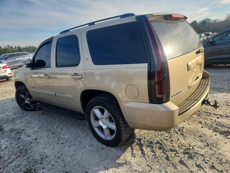 Photo 2 from auction – 2008 CHEVROLET TAHOE with VIN 1GNFC13098R151355