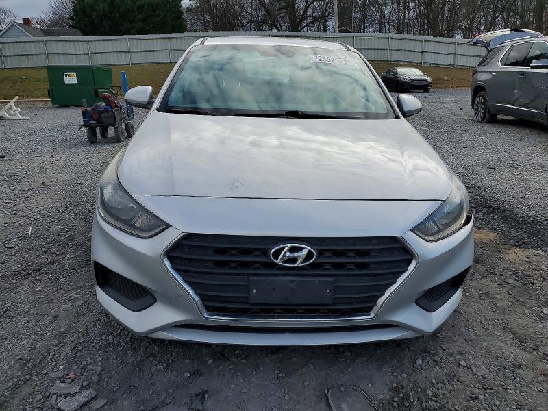 Photo 5 from auction – 2018 HYUNDAI ACCENT with VIN 3KPC24A30JE014240