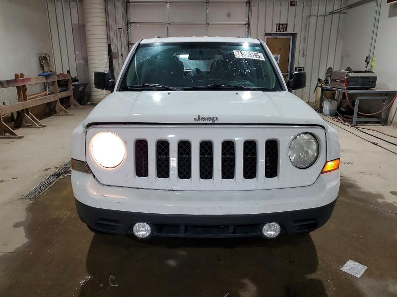 Photo 5 from auction – 2017 JEEP PATRIOT LA with VIN 1C4NJPFB2HD183846