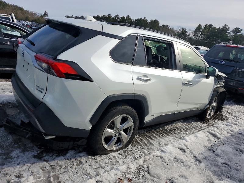Photo 3 from auction – 2019 TOYOTA RAV4 LIMIT with VIN JTMDWRFV8KD042645