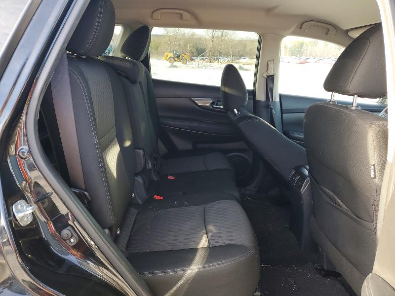 Photo 11 from auction – 2018 NISSAN ROGUE S with VIN KNMAT2MT4JP585508