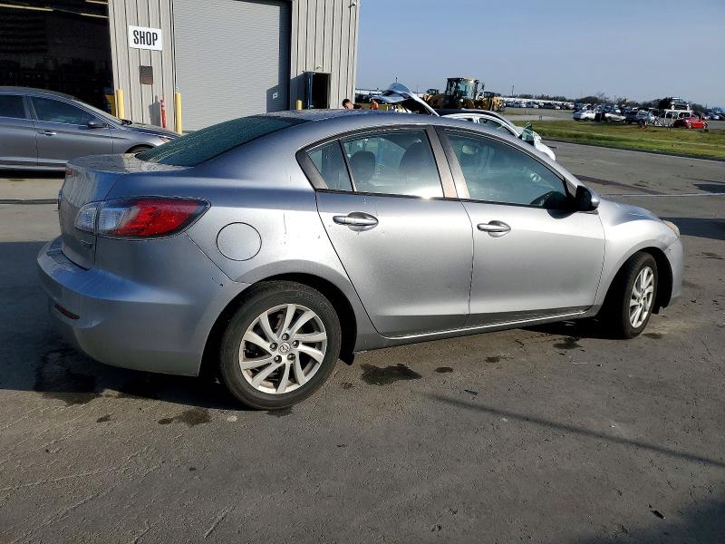 Photo 3 from auction – 2012 MAZDA 3 with VIN JM1BL1V88C1541770