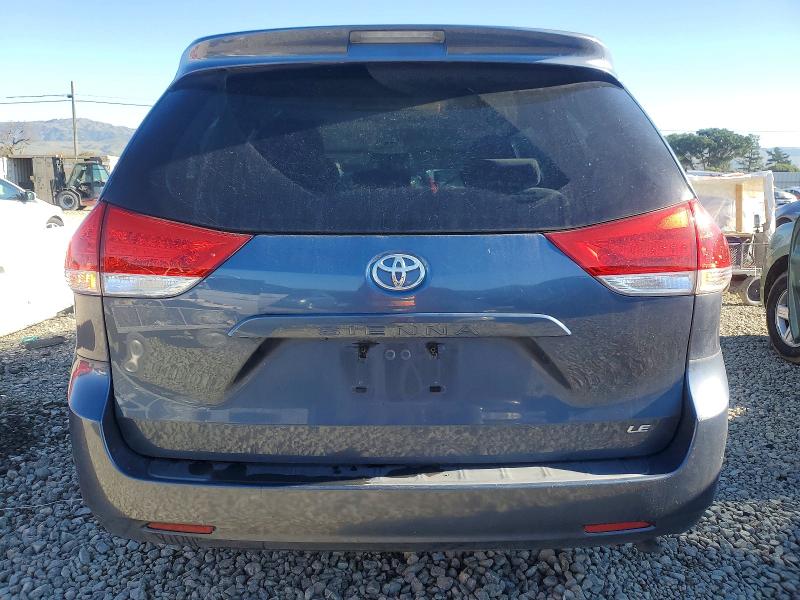 Photo 6 from auction – 2014 TOYOTA SIENNA with VIN 5TDKK3DC1ES435929