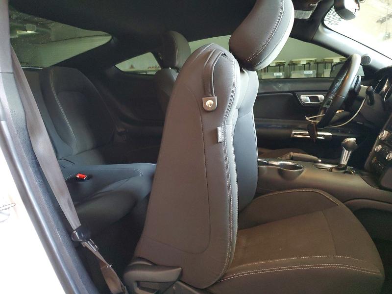 Photo 10 from auction – 2018 FORD MUSTANG with VIN 1FA6P8CF6J5129164