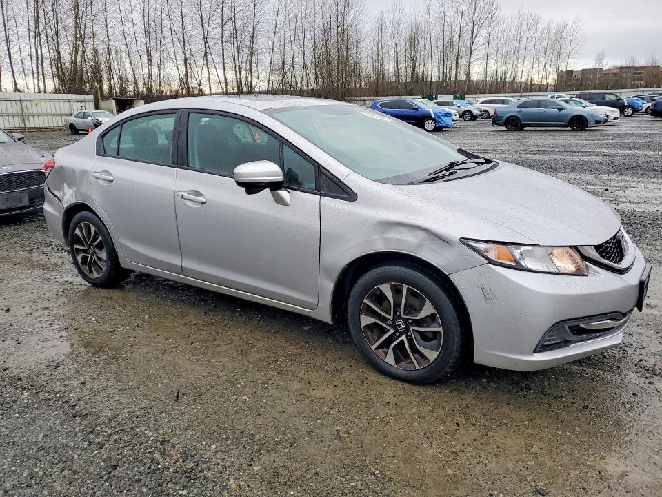 Photo 4 from auction – 2015 HONDA CIVIC with VIN 19XFB2F83FE205874