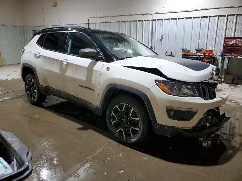 Photo 4 from auction – 2020 JEEP COMPASS with VIN 3C4NJDDB2LT161947