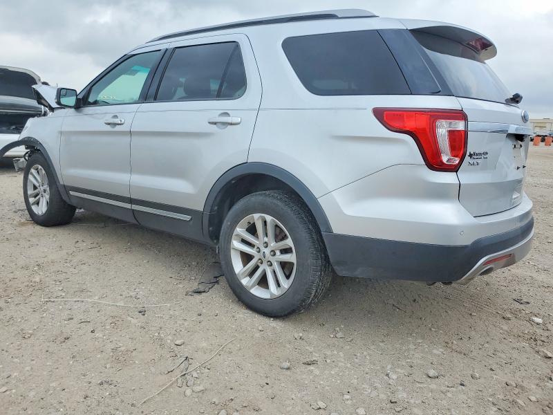 Photo 2 from auction – 2017 FORD EXPLORER X with VIN 1FM5K7D83HGA58739