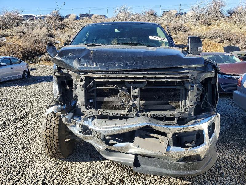 Photo 5 from auction – 2017 FORD F250 SUPER with VIN 1FT7W2BT1HEF49253
