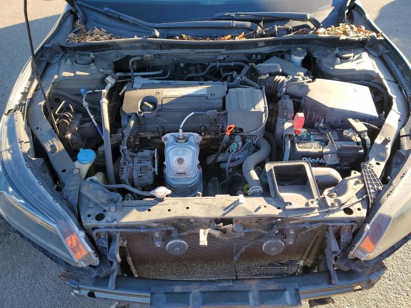 Photo 11 from auction – 2015 HONDA ACCORD with VIN 1HGCR2F36FA102441