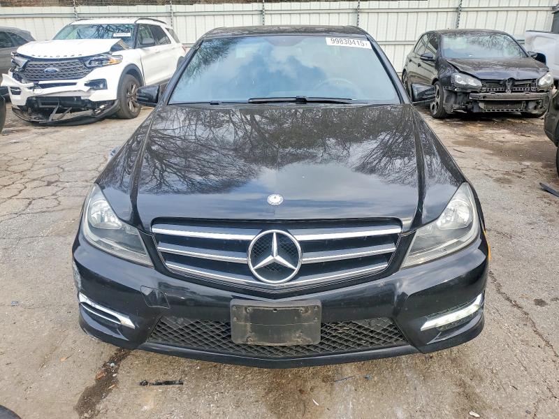Photo 5 from auction – 2014 MERCEDES-BENZ C with VIN WDDGF4HB3EA963315