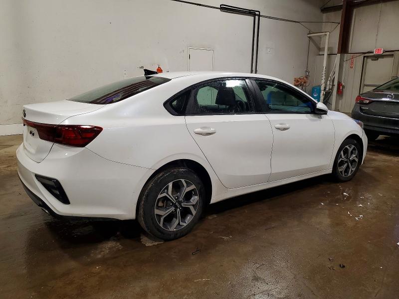 Photo 3 from auction – 2021 KIA FORTE FE with VIN 3KPF24AD2ME301332