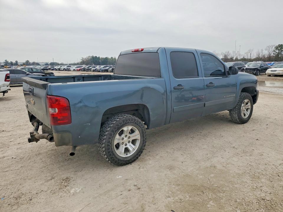 Photo 3 from auction – 2008 CHEVROLET SILVERADO with VIN 2GCEC13CX81115813