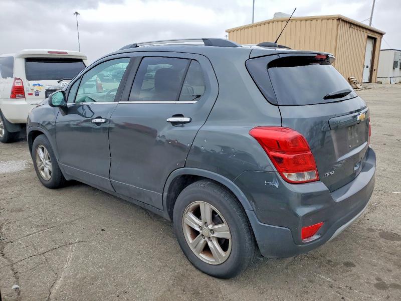 Photo 2 from auction – 2017 CHEVROLET TRAX 1LT with VIN 3GNCJLSB5HL223604