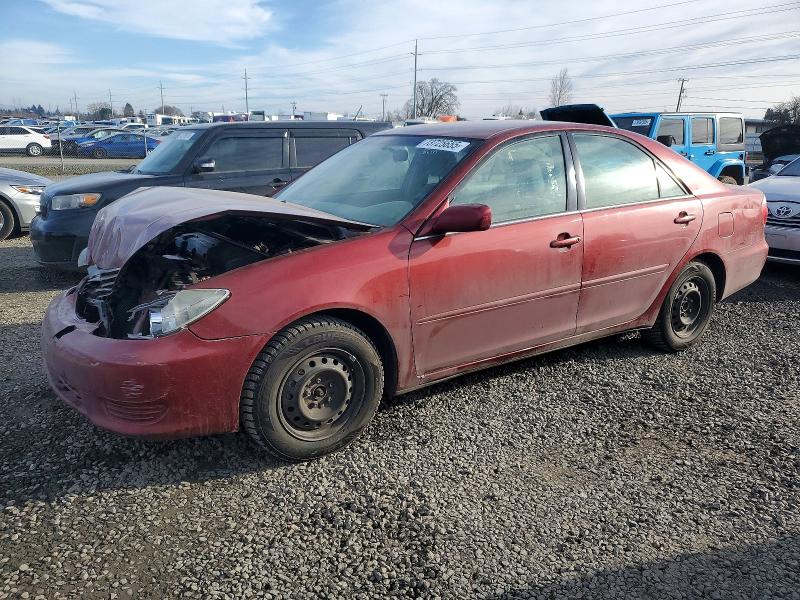 TOYOTA CAMRY LE 2005 with VIN 4T1BE32K45U085950 - Photo from auction