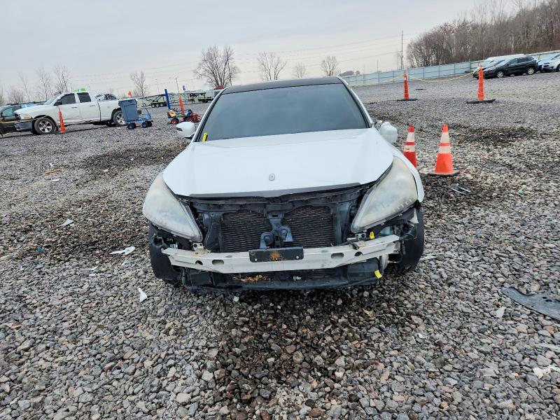 Photo 5 from auction – 2013 HYUNDAI EQUUS with VIN KMHGH4JHXDU069565