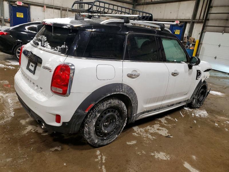 Photo 3 from auction – 2019 MINI COOPER S C with VIN WMZYT5C54K3G92962