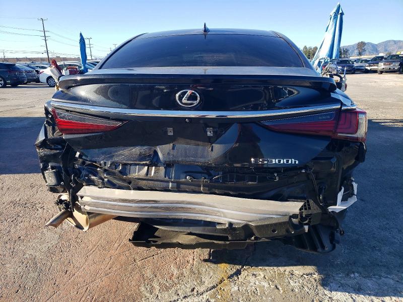 Photo 6 from auction – 2025 LEXUS ES with VIN 58ADA1C13SU064266