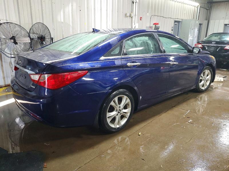Photo 3 from auction – 2013 HYUNDAI SONATA with VIN 5NPEC4AC3DH674410