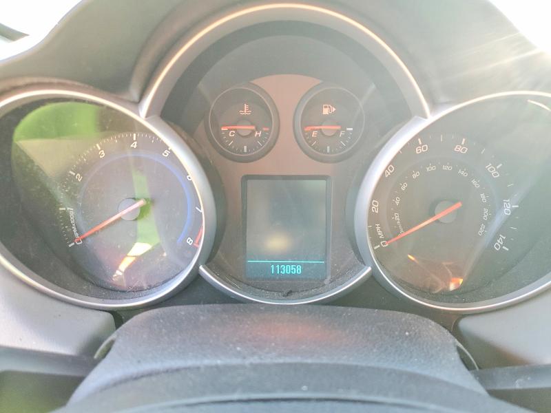 Photo 9 from auction – 2011 CHEVROLET CRUZE with VIN 1G1PC5SH1B7127526