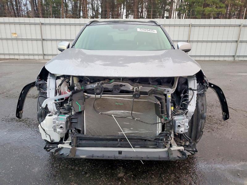 Photo 5 from auction – 2024 TOYOTA RAV4 LIMIT with VIN JTMD6RFV3RD123210