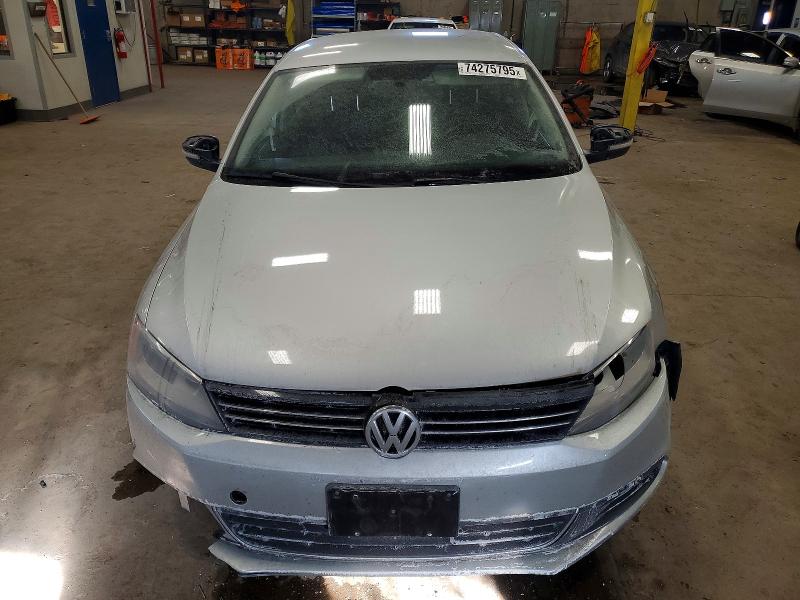 Photo 5 from auction – 2014 VOLKSWAGEN JETTA SE with VIN 3VWD17AJ7EM298109