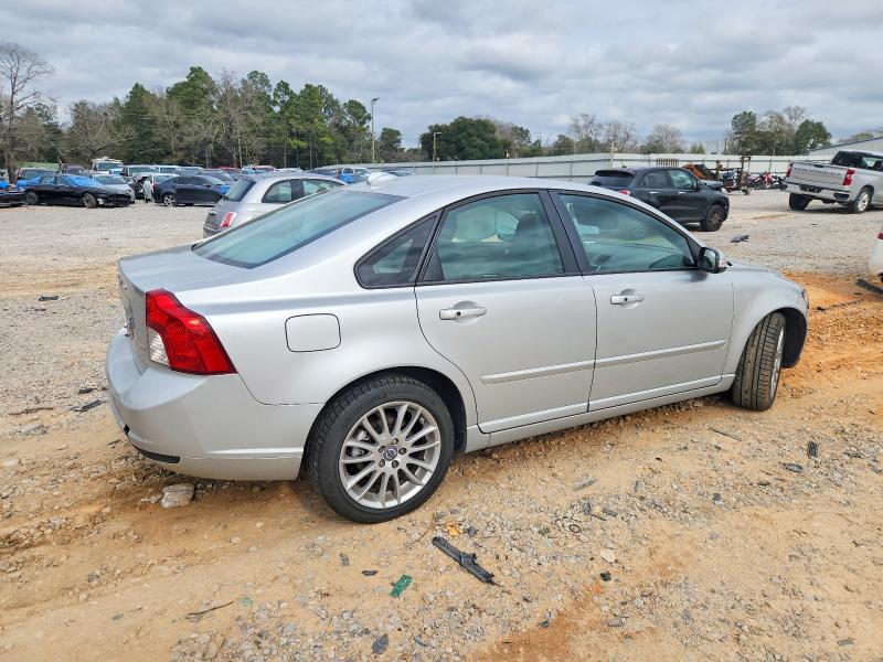 Photo 3 from auction – 2010 VOLVO S40 with VIN YV1382MSXA2510448