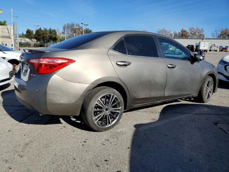 Photo 3 from auction – 2017 TOYOTA COROLLA LE with VIN 5YFBPRHE2HP571855