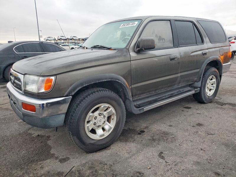 TOYOTA 4RUNNER SR 1998 with VIN JT3GN86R7W0066255 - Photo from auction