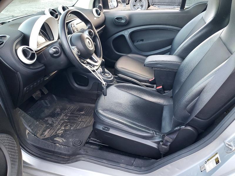 Фото 7 с аукциона – 2016 SMART FORTWO с VIN WMEFJ5DA4GK083990