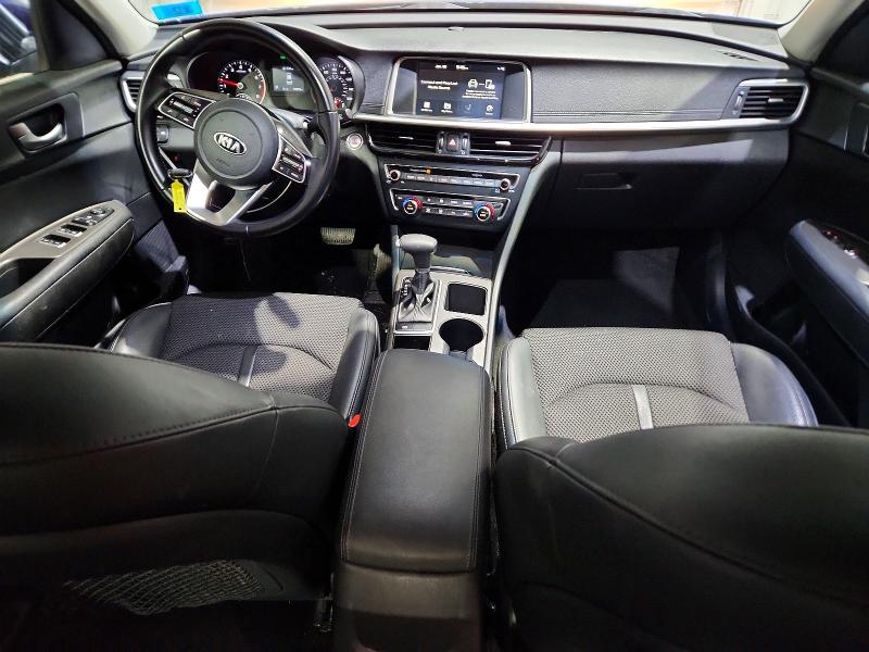 Photo 8 from auction – 2019 KIA OPTIMA LX with VIN 5XXGT4L35KG324145