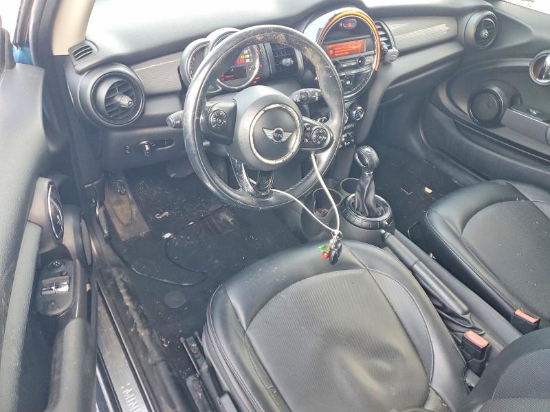 Photo 8 from auction – 2016 MINI COOPER with VIN WMWXP5C55G2D14272