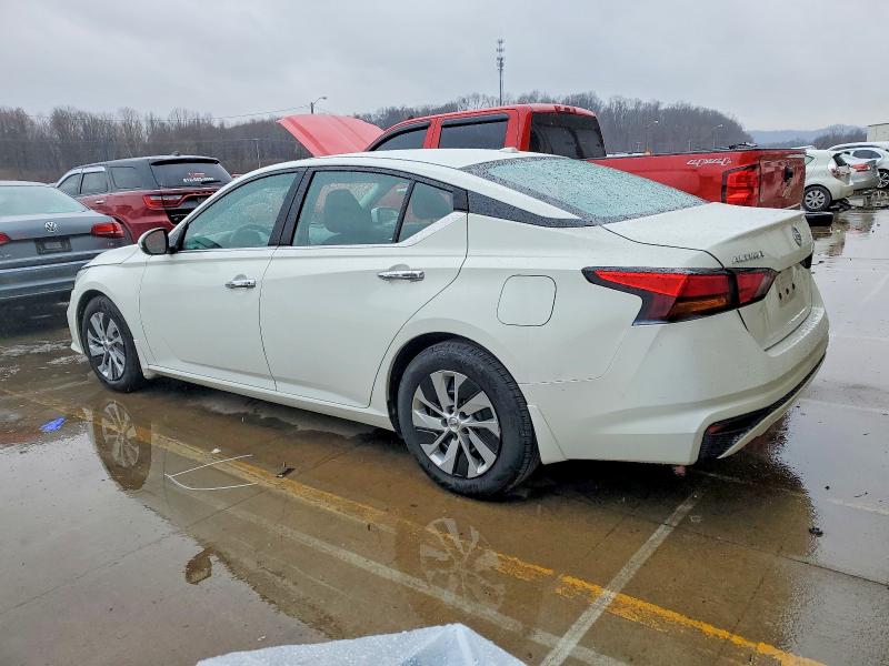 Photo 2 from auction – 2019 NISSAN ALTIMA S with VIN 1N4BL4BV2KC257345