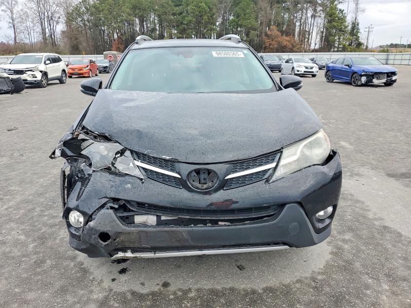 Photo 5 from auction – 2014 TOYOTA RAV4 LIMIT with VIN 2T3DFREVXEW227515