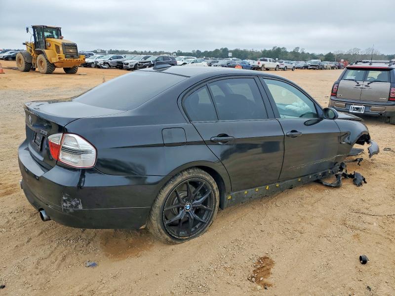 Photo 3 from auction – 2007 BMW 335 I with VIN WBAVB73527PA85151