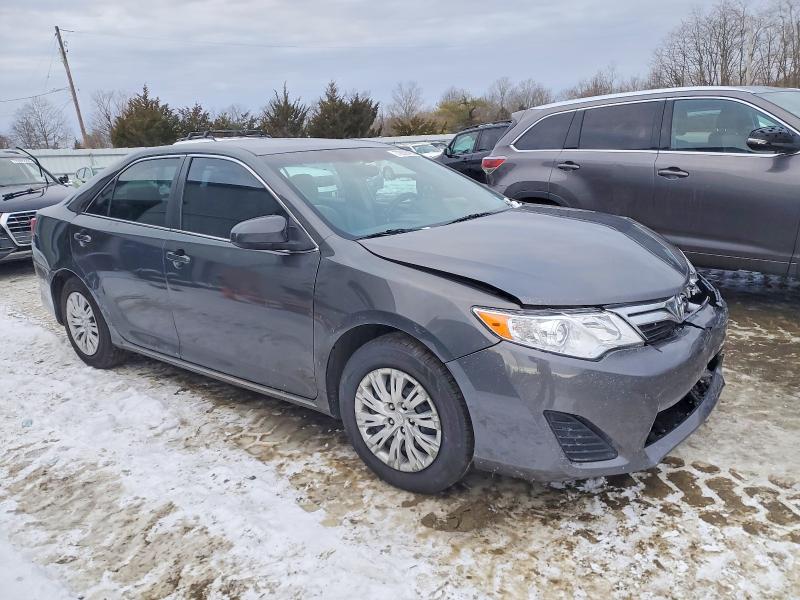 Photo 4 from auction – 2014 TOYOTA CAMRY L with VIN 4T4BF1FK8ER346241