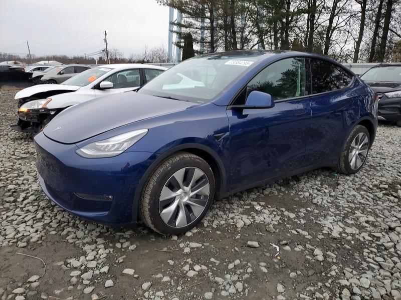 TESLA MODEL Y 2022 with VIN 7SAYGDEE3NF488236 - Photo from auction