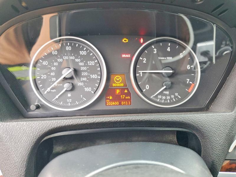 Photo 9 from auction – 2013 BMW X5 XDRIVE3 with VIN 5UXZV4C54D0E14140